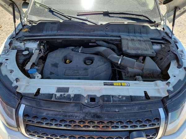 2016 LAND ROVER RANGEROVER SE