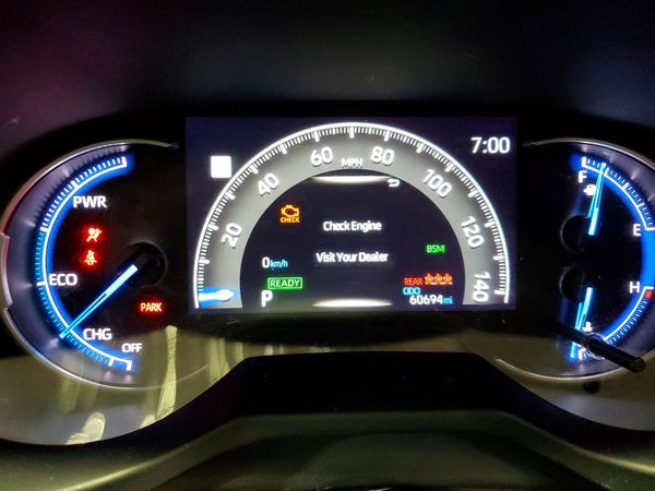 2023 TOYOTA RAV4 SE
