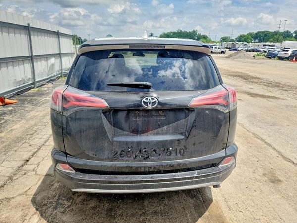 2018 TOYOTA RAV4 Adventure/XLE