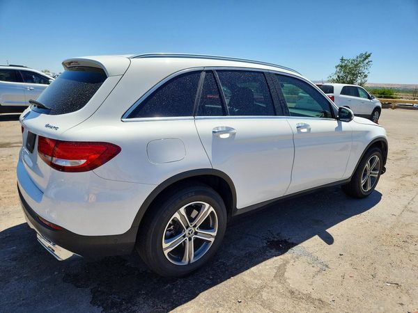 2019 MERCEDES-BENZ GLC