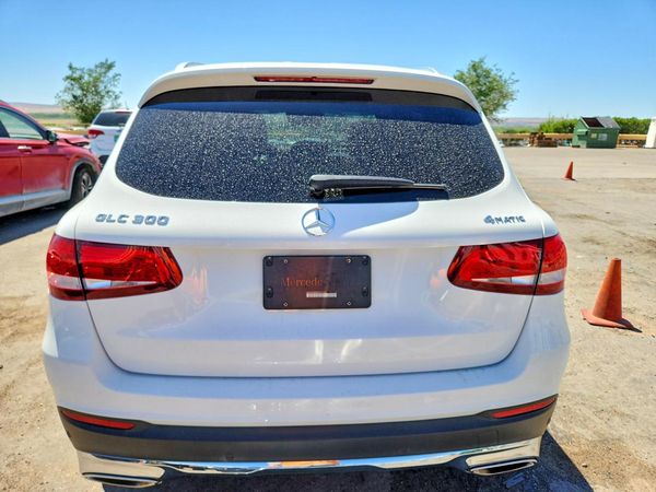 2019 MERCEDES-BENZ GLC