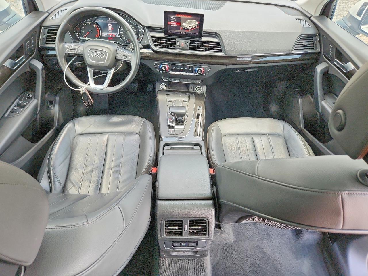 2020 AUDI Q5 quattro Premium