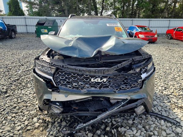 2022 KIA SORENTO
