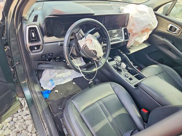 2022 KIA SORENTO