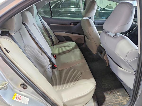 2018 TOYOTA CAMRY