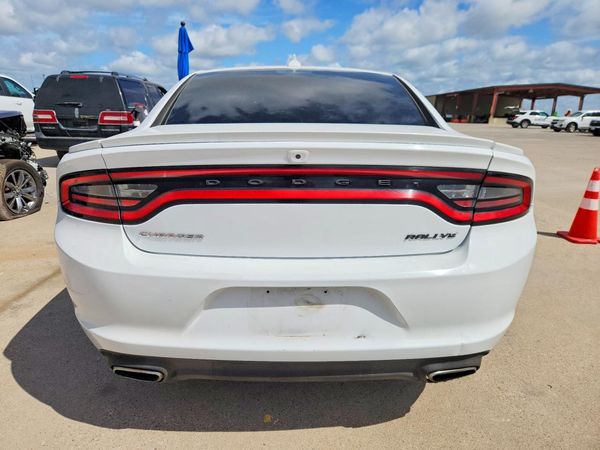 2015 DODGE CHARGER SXT