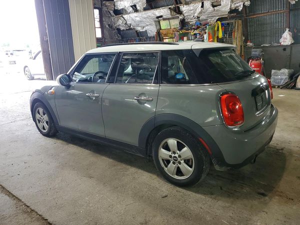 2016 MINI COOPER
