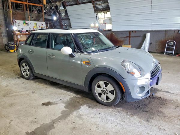 2016 MINI COOPER