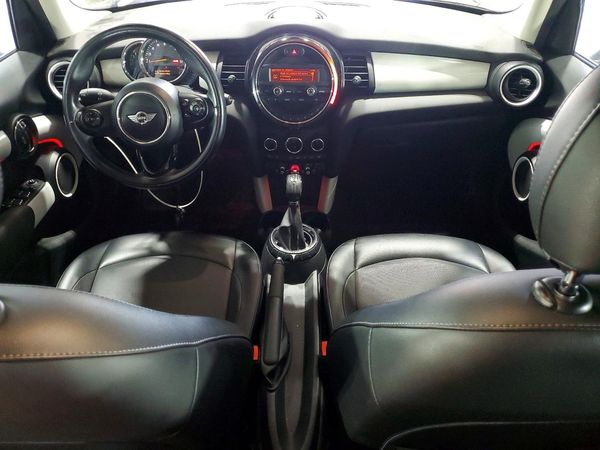 2016 MINI COOPER