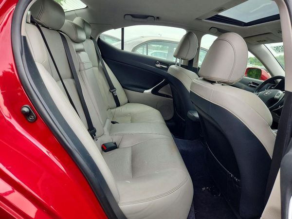 2012 LEXUS IS 250C