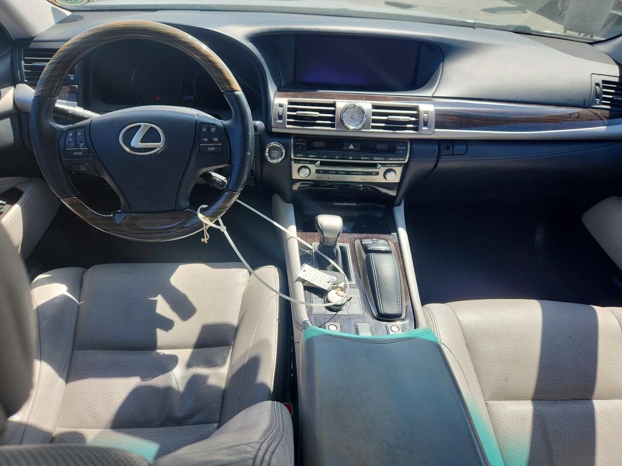 2014 LEXUS LS 460