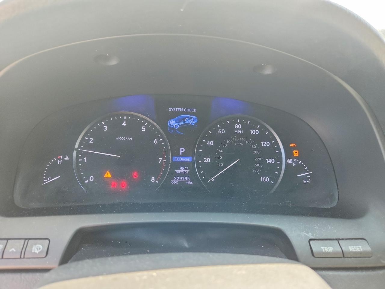 2014 LEXUS LS 460