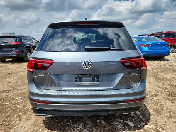2021 VOLKSWAGEN TIGUAN