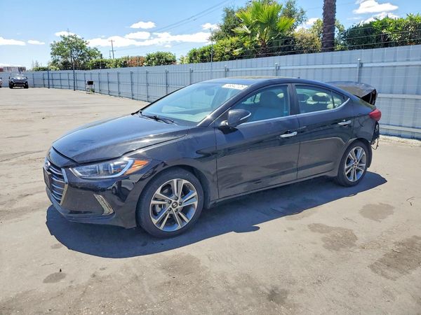 2017 HYUNDAI ELANTRA