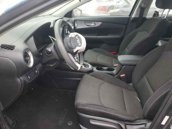 2022 KIA FORTE FE, LXS