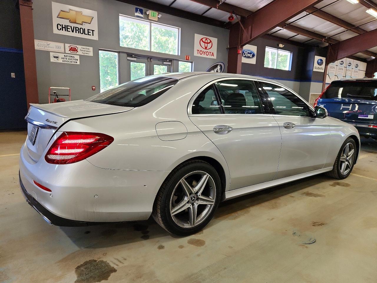 2017 MERCEDES-BENZ E E300-4M
