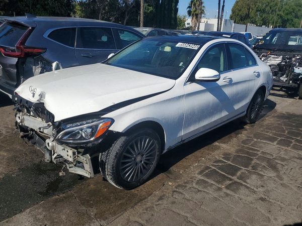 2015 MERCEDES-BENZ C 4-MATIC