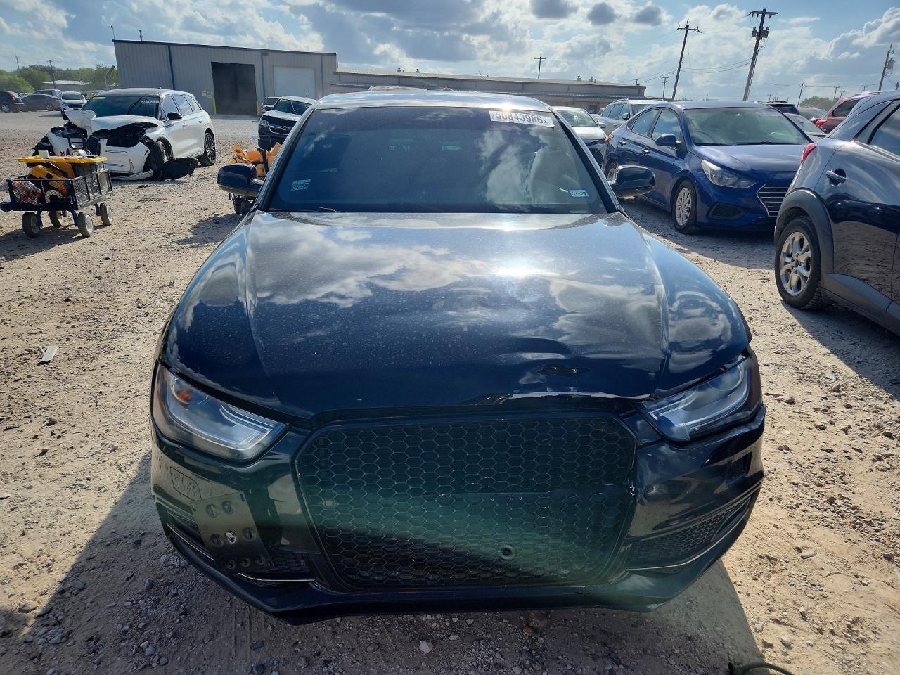 2016 AUDI A4 Premium