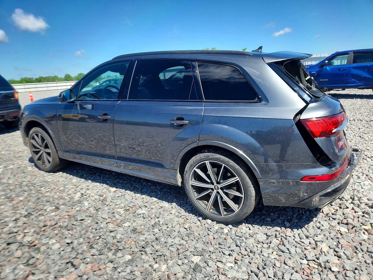 2021 AUDI SQ7 quattro Premium Plus