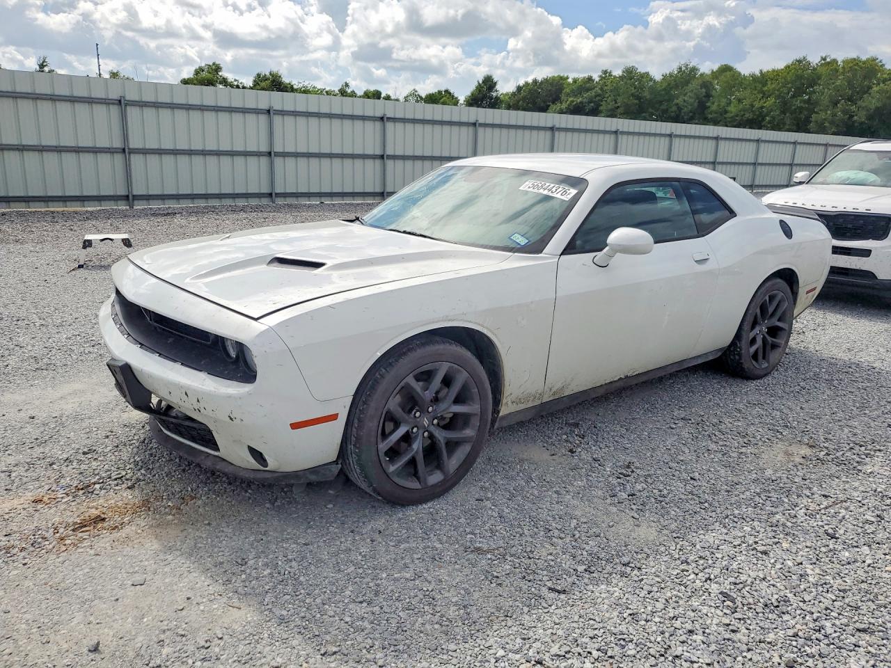 2022 DODGE CHALLENGER SXT