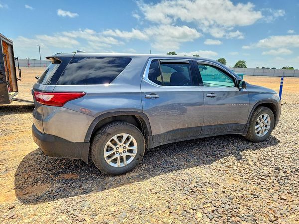 2021 CHEVROLET TRAVERSE LS