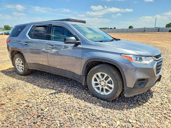 2021 CHEVROLET TRAVERSE LS