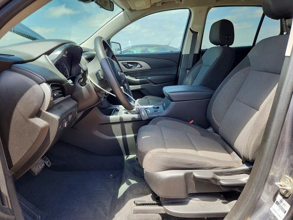 2021 CHEVROLET TRAVERSE LS