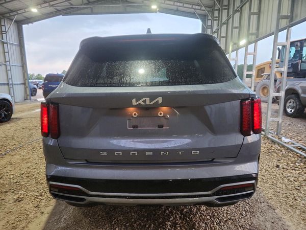 2022 KIA SORENTO EX