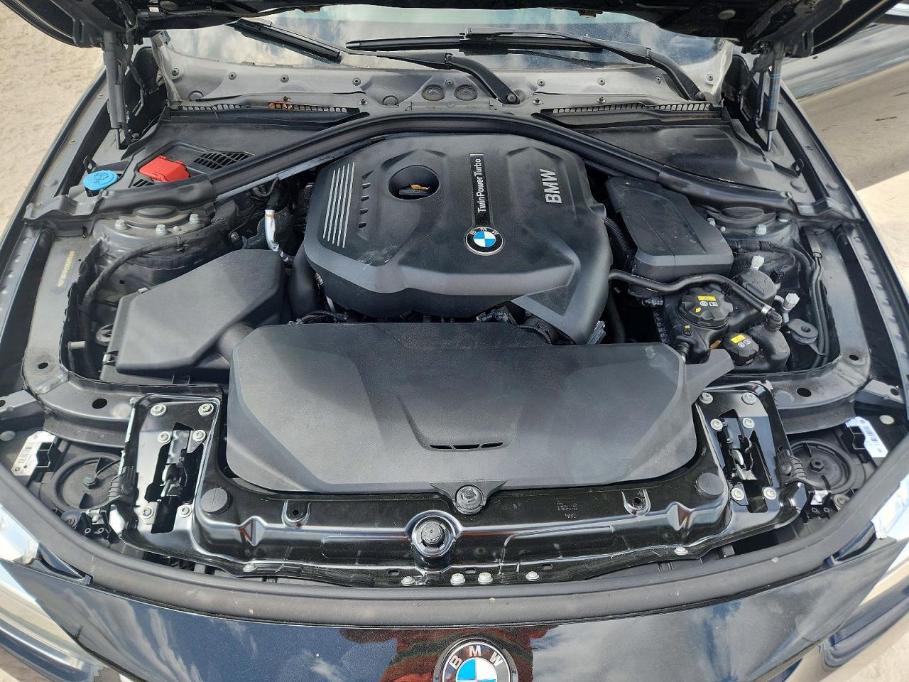 2017 BMW 330 SA