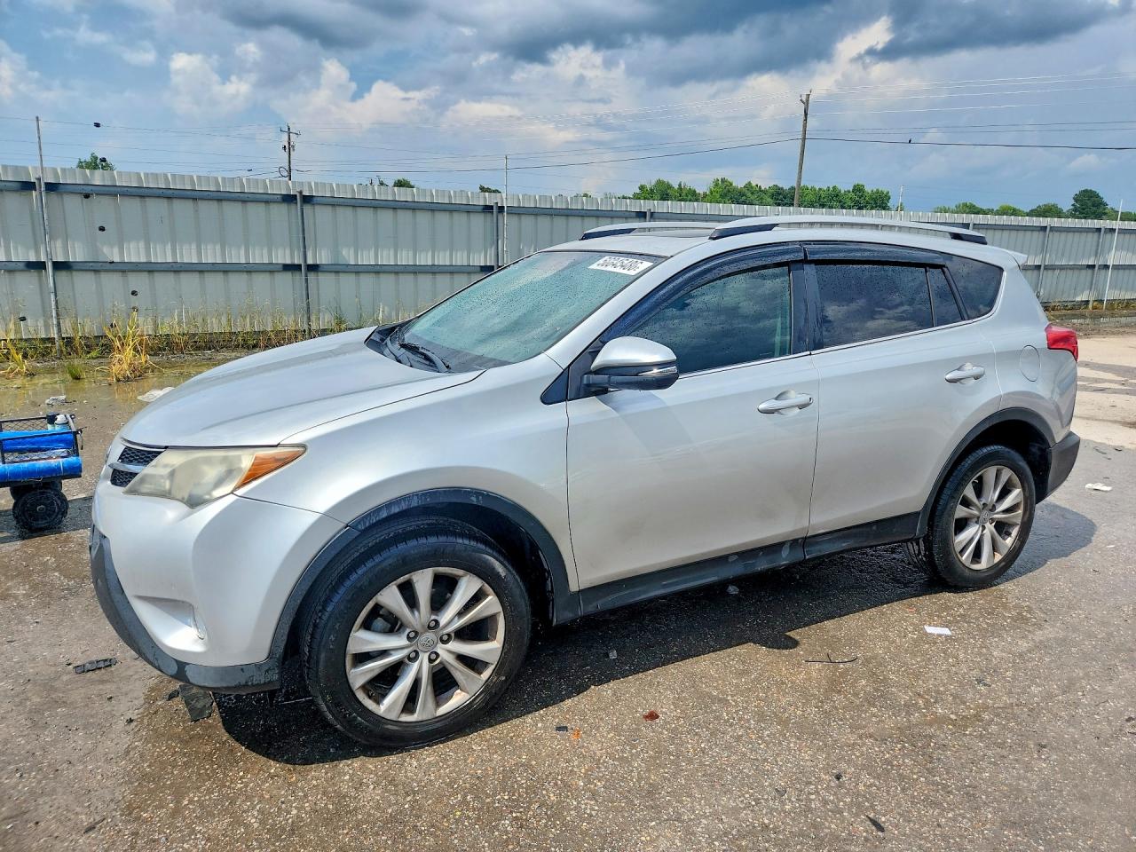 2013 TOYOTA RAV4 High — Front 3/4