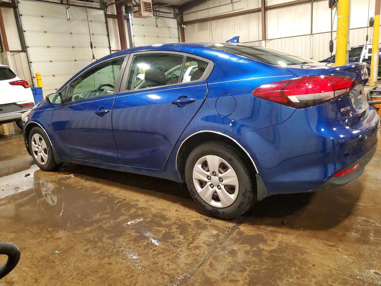 2018 KIA FORTE LX Base