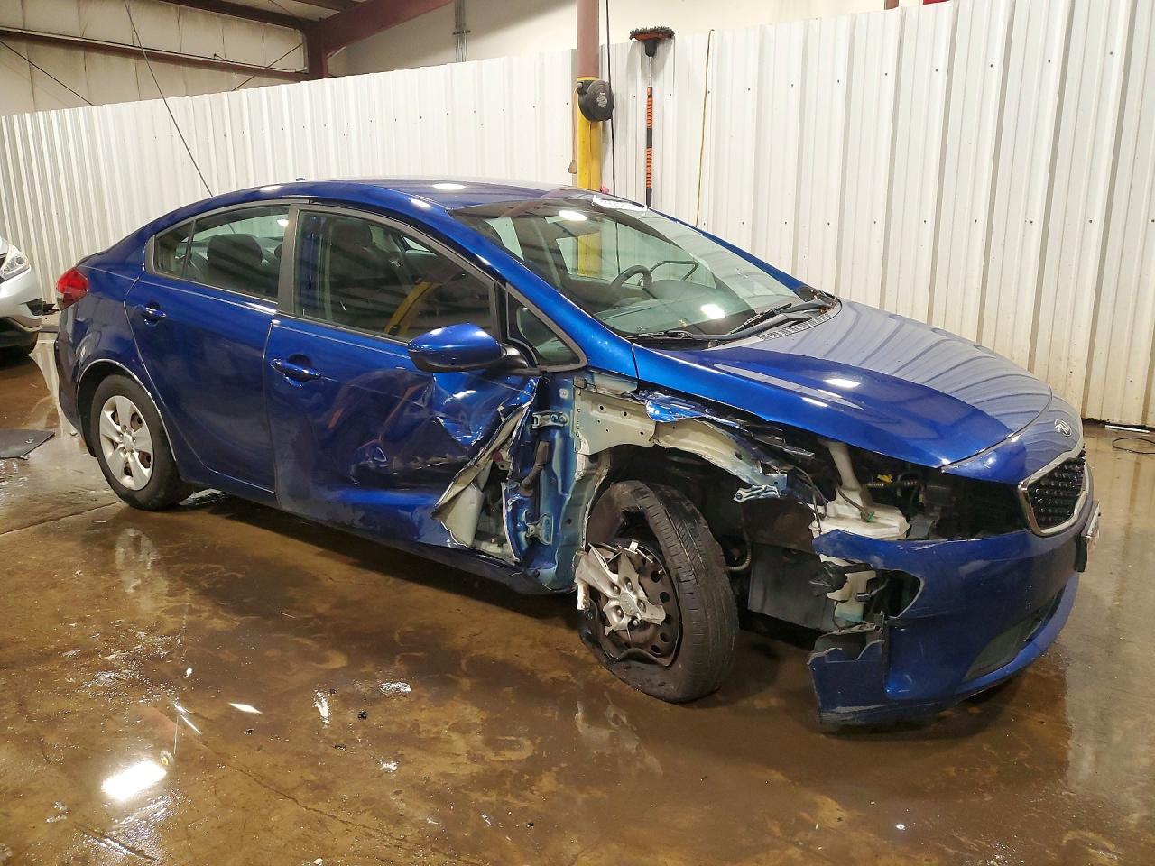 2018 KIA FORTE LX Base