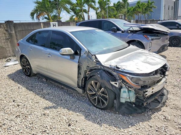 2020 TOYOTA COROLLA SE, CVT