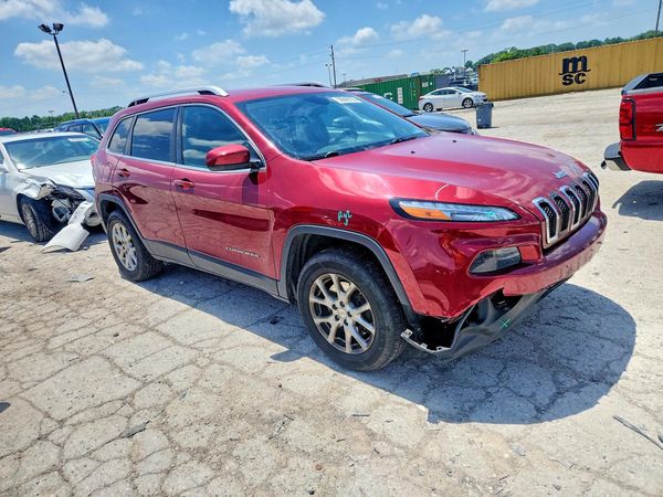 2015 JEEP CHEROKEE LATITUDE 4X4