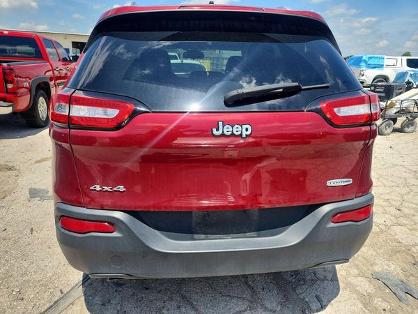 2015 JEEP CHEROKEE LATITUDE 4X4