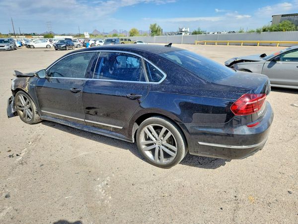 2017 VOLKSWAGEN PASSAT