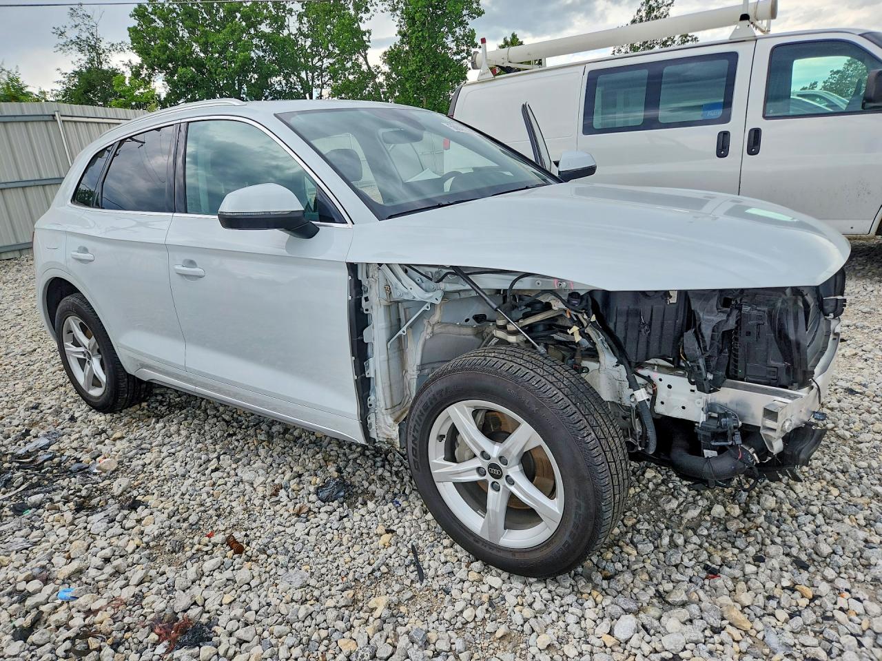 2024 AUDI Q5 quattro Premium