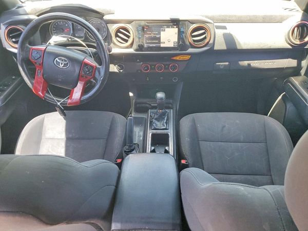 2017 TOYOTA TACOMA SR5/TRD Sport