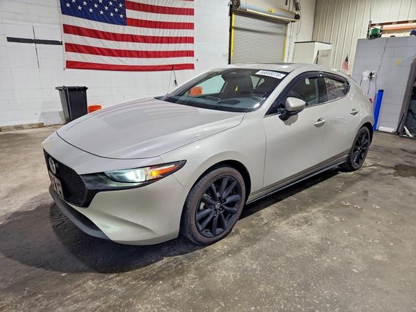 2026 MAZDA 3 Premium