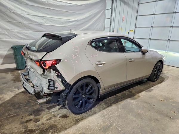 2026 MAZDA 3 Premium