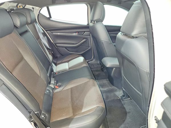 2026 MAZDA 3 Premium