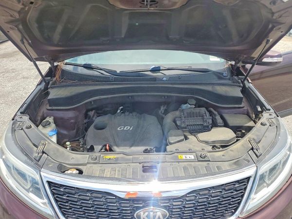 2014 KIA SORENTO Base/ LX