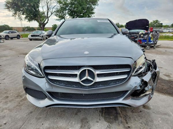 2017 MERCEDES-BENZ C