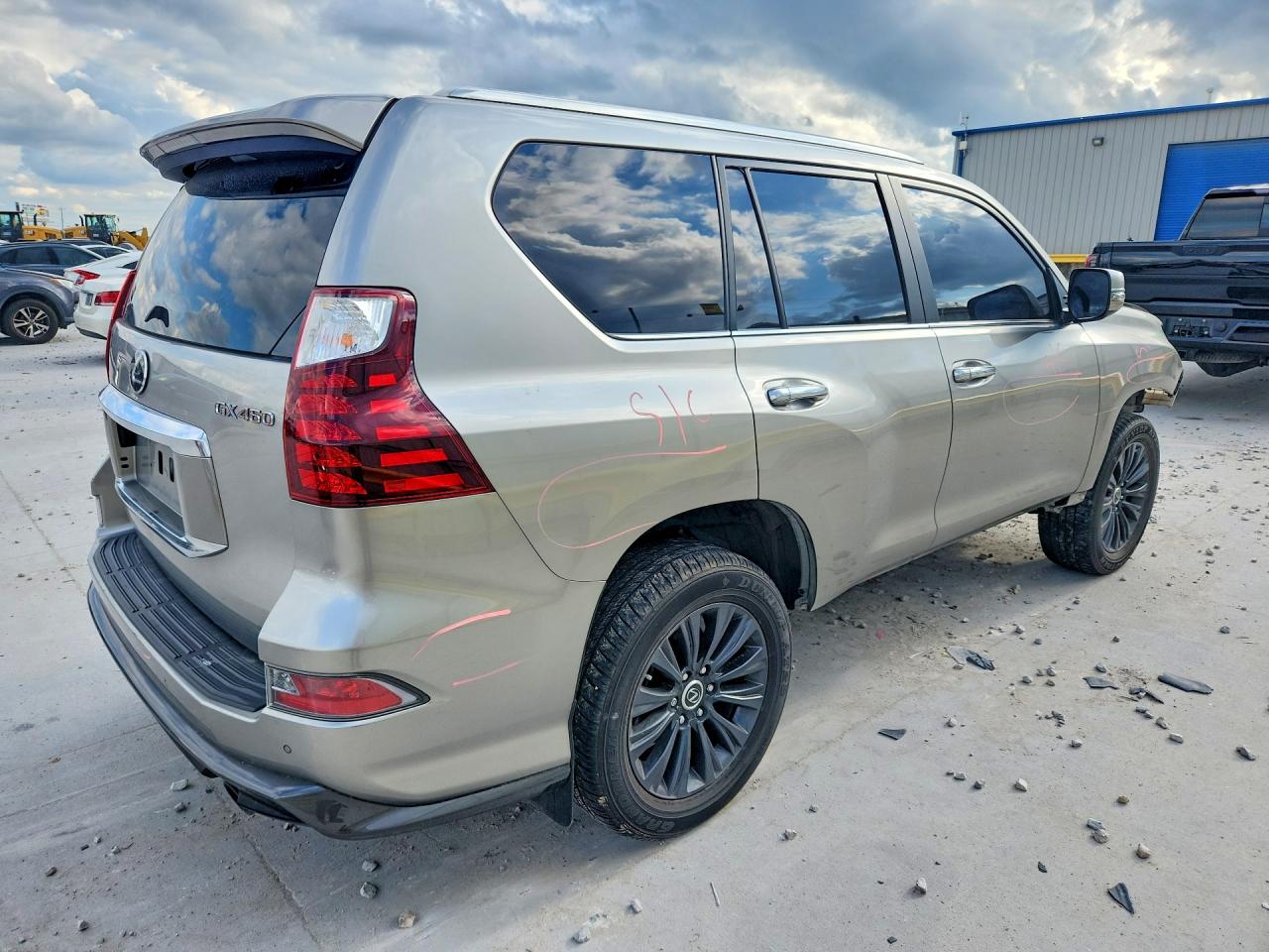 2022 LEXUS GX 460 Premium