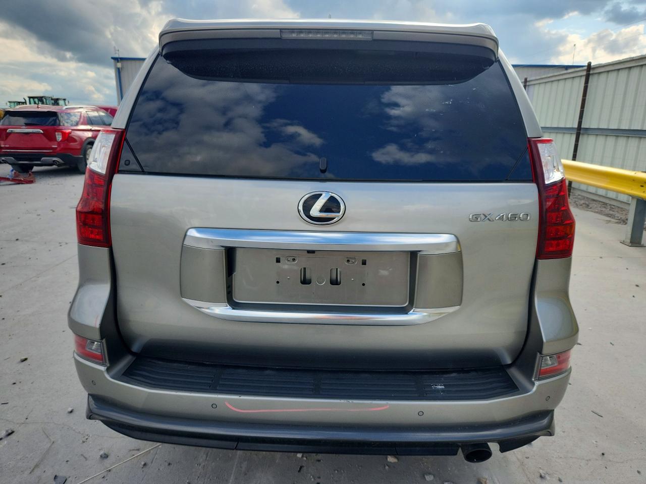 2022 LEXUS GX 460 Premium