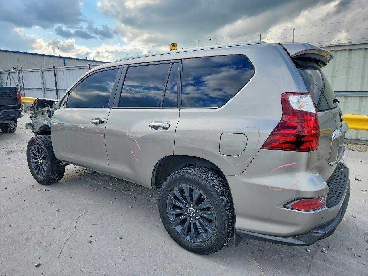 2022 LEXUS GX 460 Premium