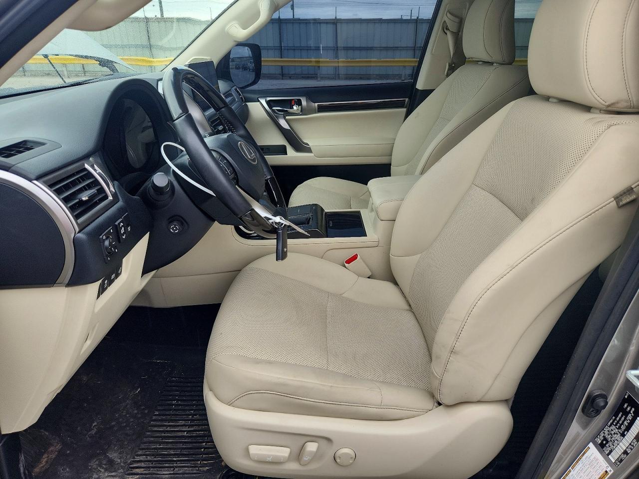 2022 LEXUS GX 460 Premium