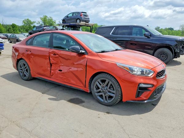 2021 KIA FORTE GT Line