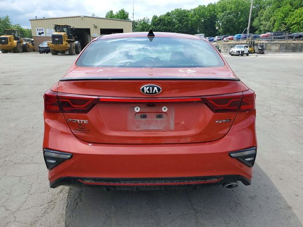 2021 KIA FORTE GT Line