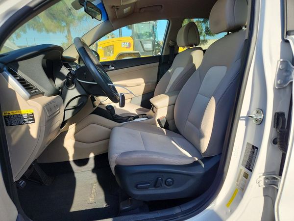 2017 HYUNDAI TUCSON
